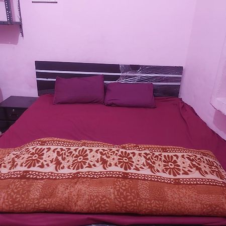 Kanti Devi Seva Sadan Mathura Exteriér fotografie